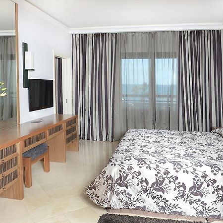 Palm Beach Hotel & Bungalows 라르나카 외부 사진