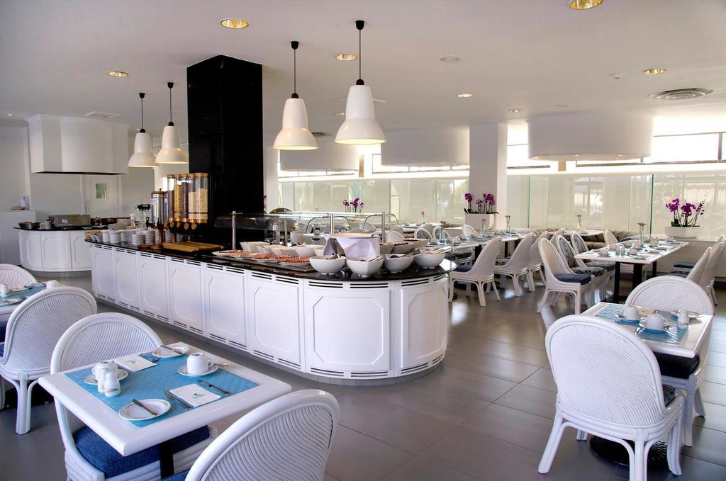 Palm Beach Hotel & Bungalows 라르나카 외부 사진