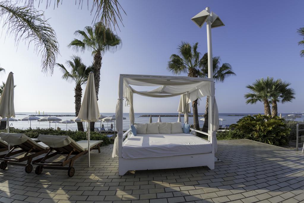 Palm Beach Hotel & Bungalows 라르나카 외부 사진