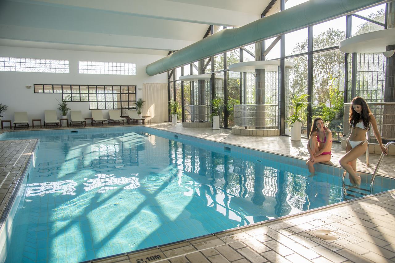 Palm Beach Hotel & Bungalows 라르나카 외부 사진